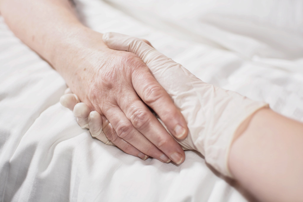 euthanasia morally right essay